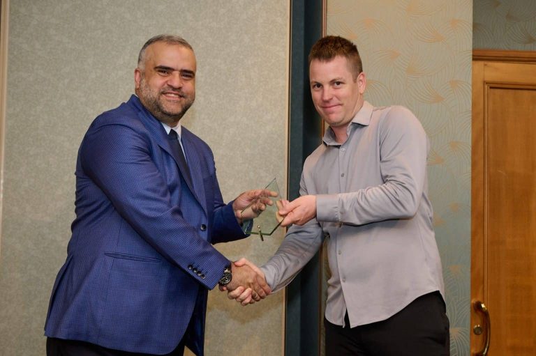 Issam Chaouk Human Appeal Director of projects handing the plaque to the Deputy Mayor of Canning Jesse Jacobs at Year 12 Achievement Awards Perth 1536x1022