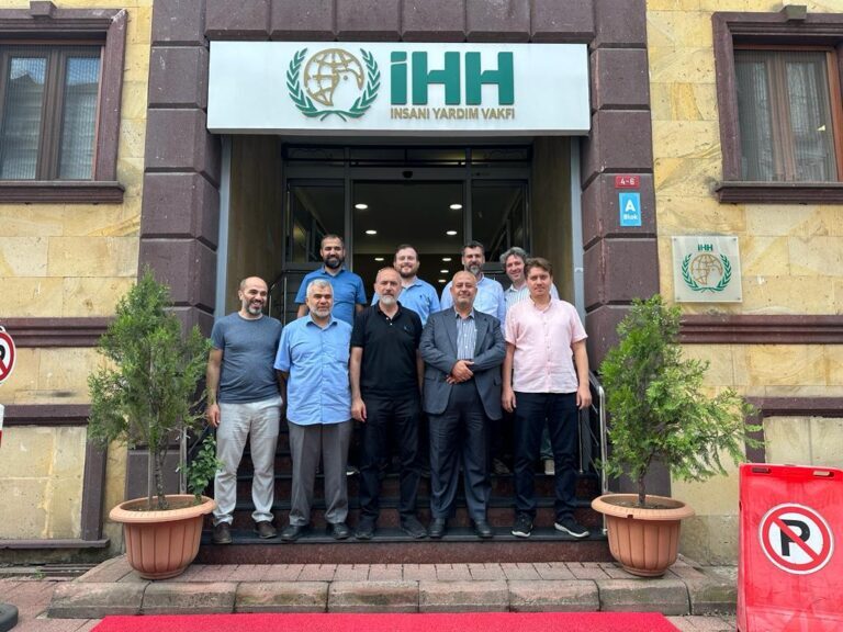 HAA Director Meets With IHH Board