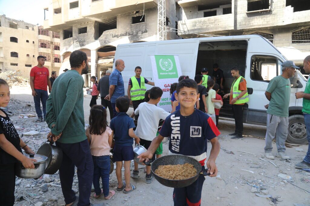 Hot Meal Distribution 1
