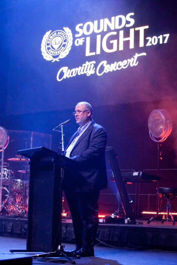 P16 sol 2017 239 683x1024 2